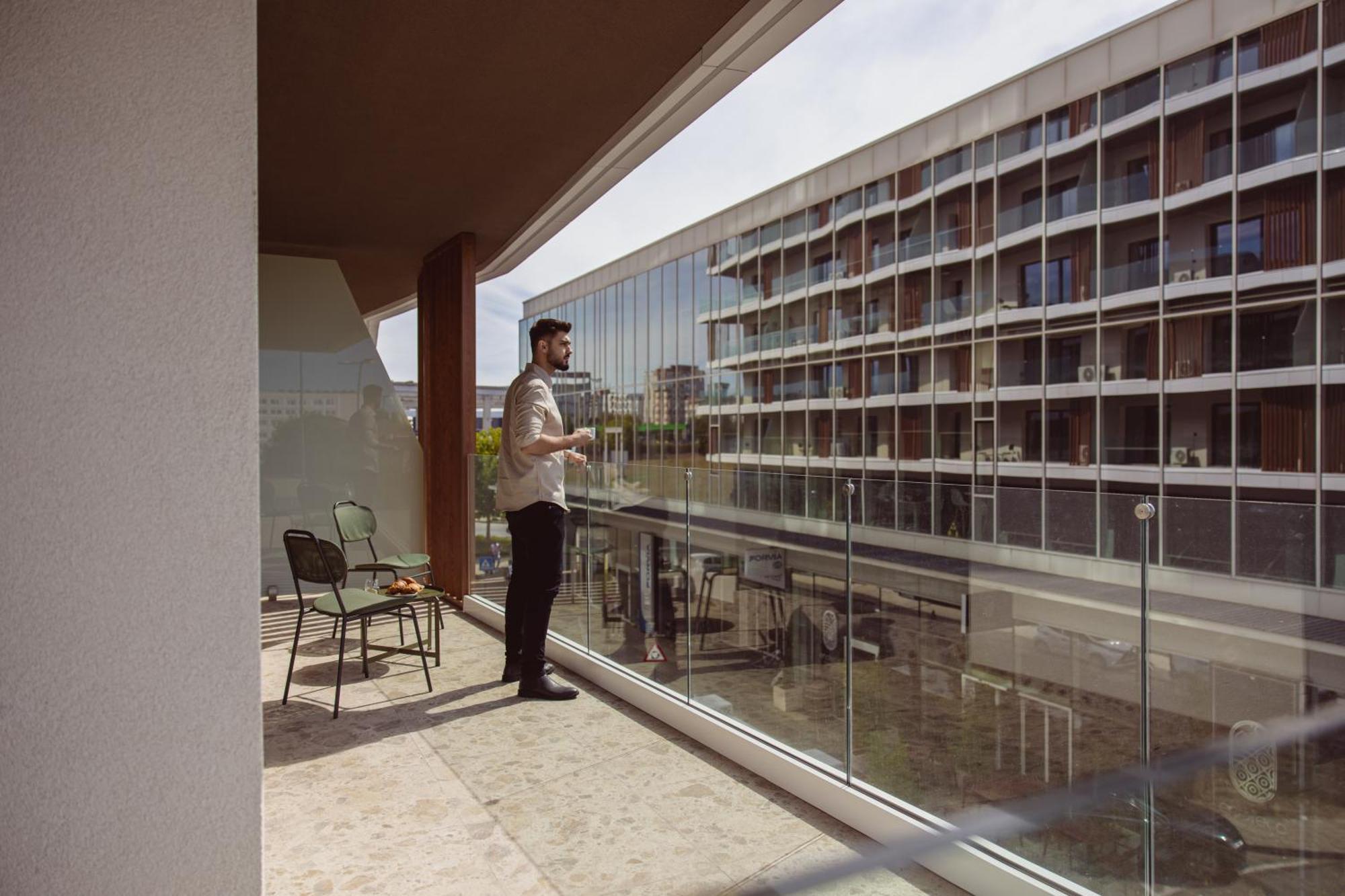 Aparthotel Крайова Екстер'єр фото