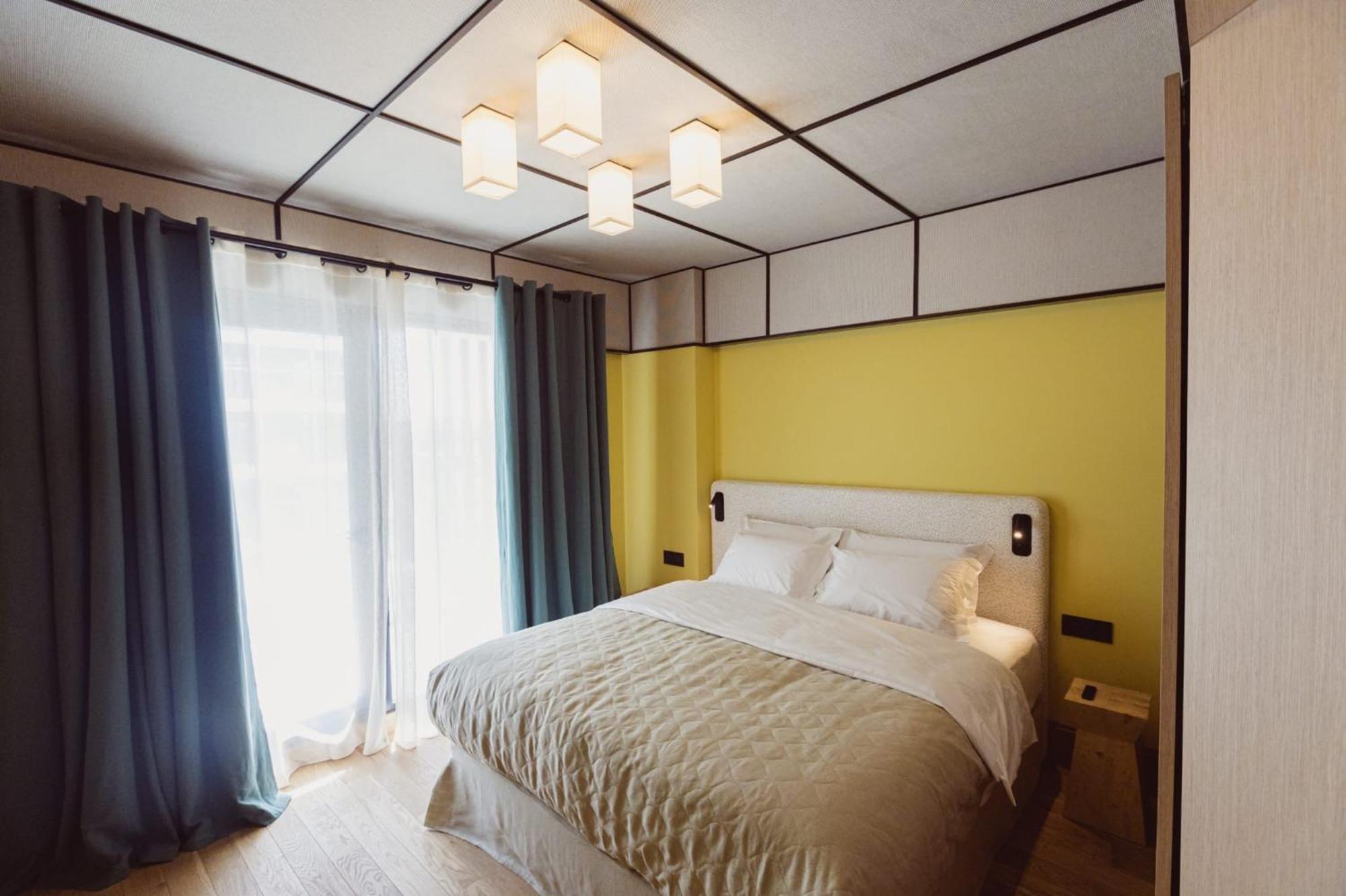 Aparthotel Крайова Екстер'єр фото