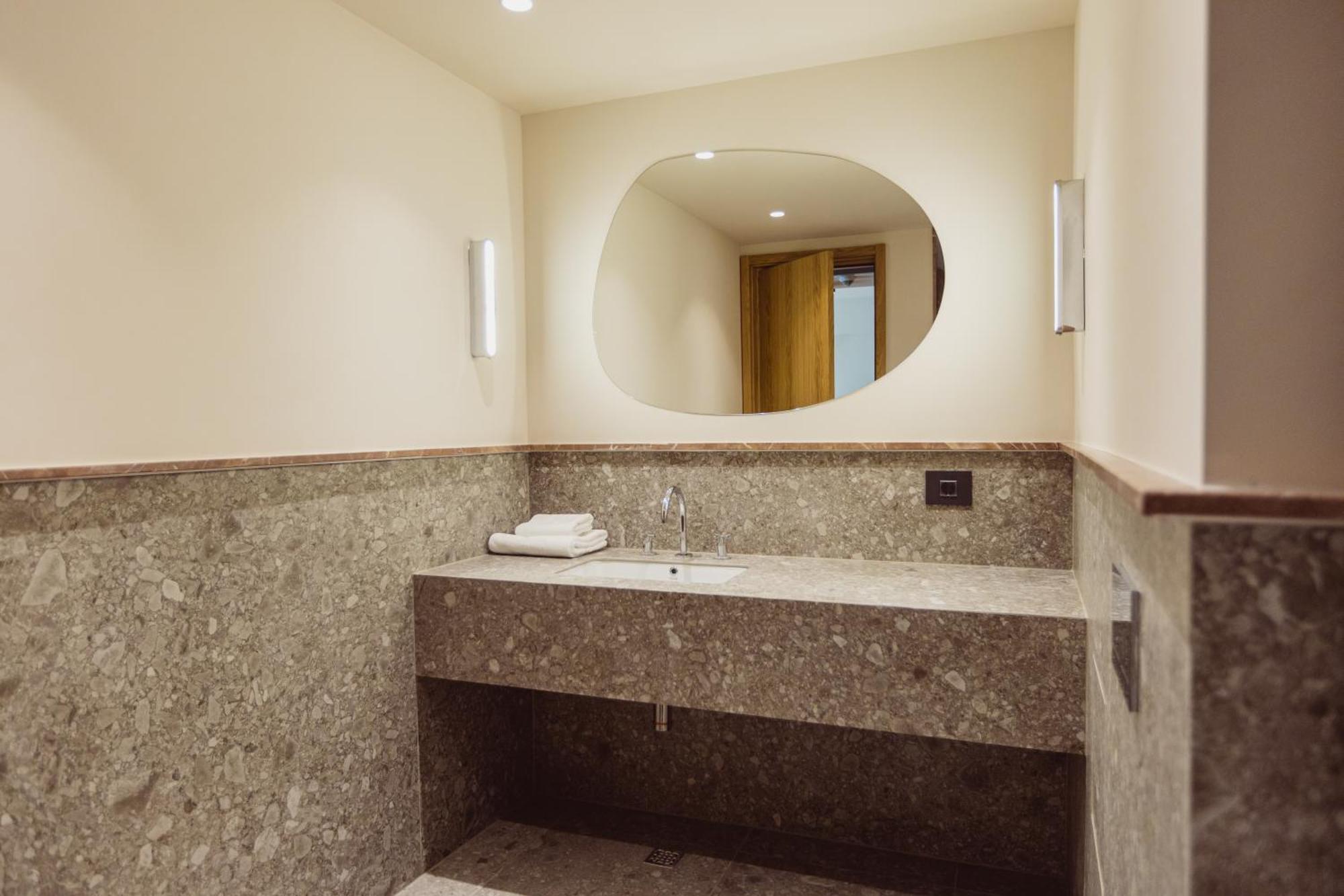 Aparthotel Крайова Екстер'єр фото